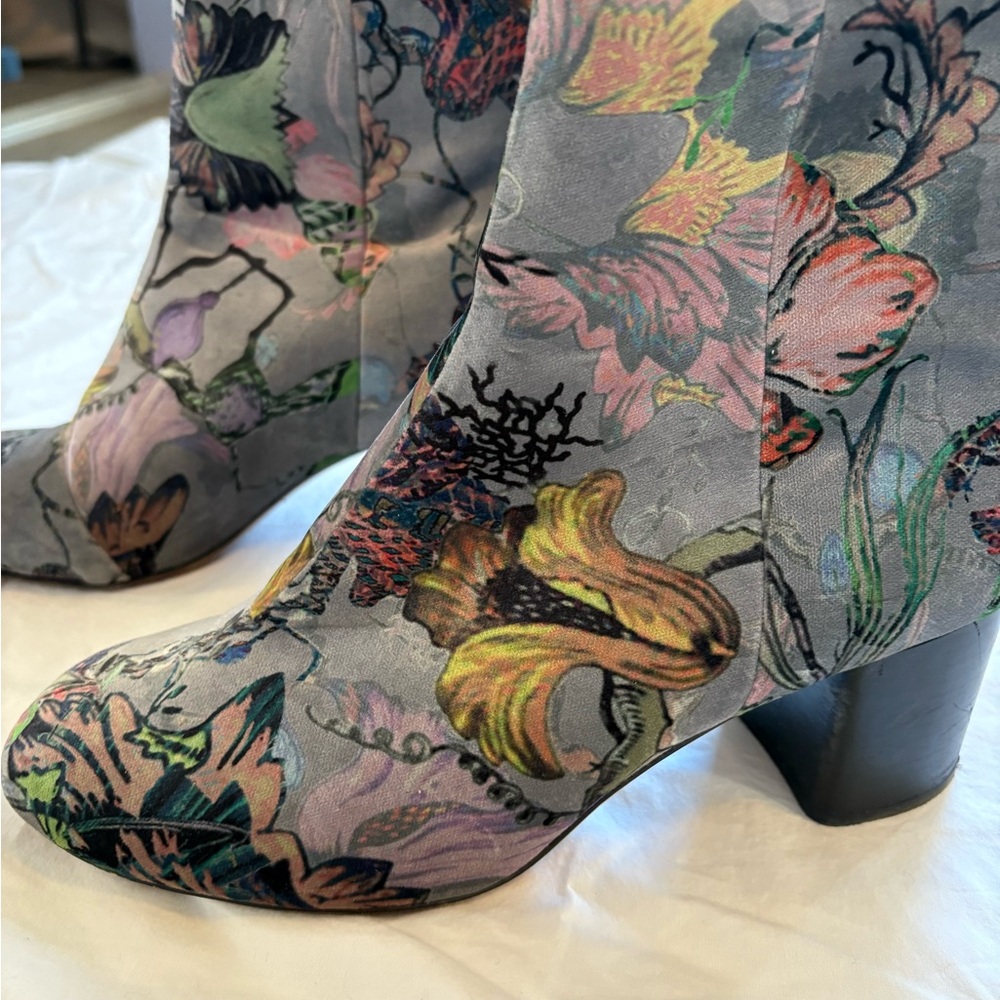 Floral Patterned Ankle Boots